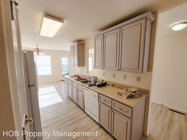 Building Photo - 3 br, 2 bath House - 4340 W Nicholas