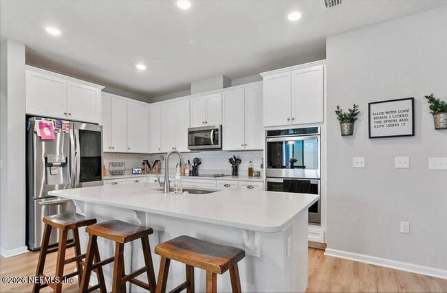 Building Photo - 12379 Golden Bell Dr