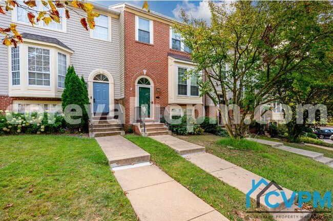 Foto del edificio - 7679 Blueberry Hill Ln