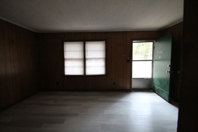 Building Photo - Exclusively offered by MUSE REALTY, LLC