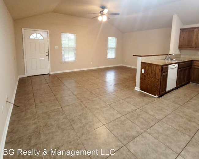 Building Photo - 3 br, 2 bath House - 109 Trinidad Cir