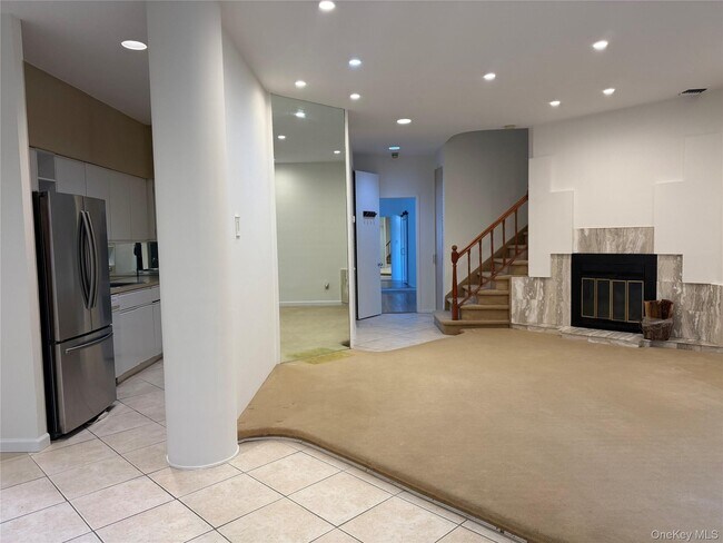 Foto del edificio - 130 S Middle Neck Rd