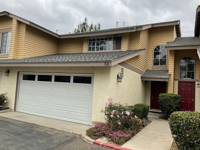 FOR LEASE 3 BEDROOM 2.5 BATH 2 Story Condo... - FOR LEASE 3 BEDROOM 2.5 BATH 2 Story Condo...