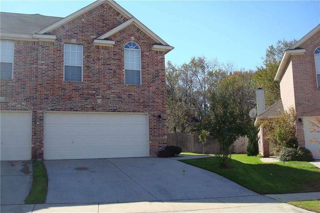 Primary Photo - 4042 Cottage Park Ct