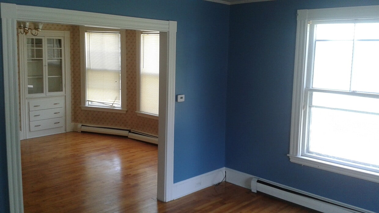Primary Photo - 16 Sawyer St