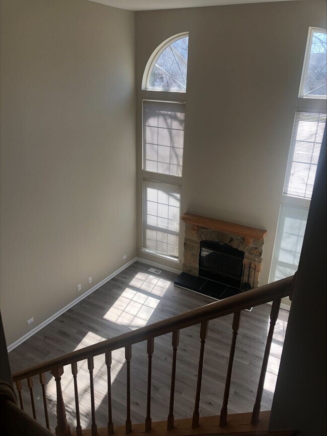Building Photo - 2343 County Farm Ln