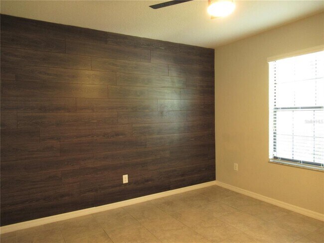 Building Photo - 10120 Rose Petal Pl
