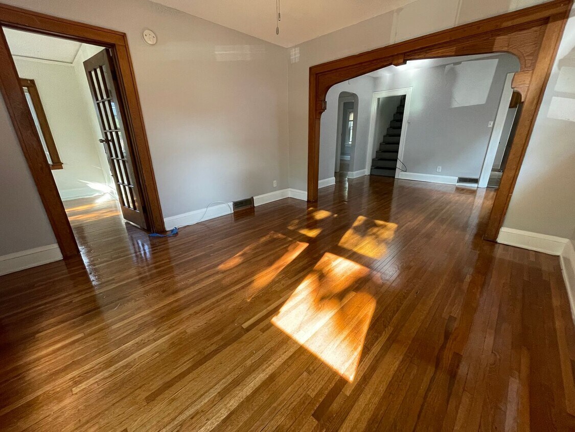 Foto principal - Huge 6 Bed with 2 Bonus Rooms for Den/Offi...