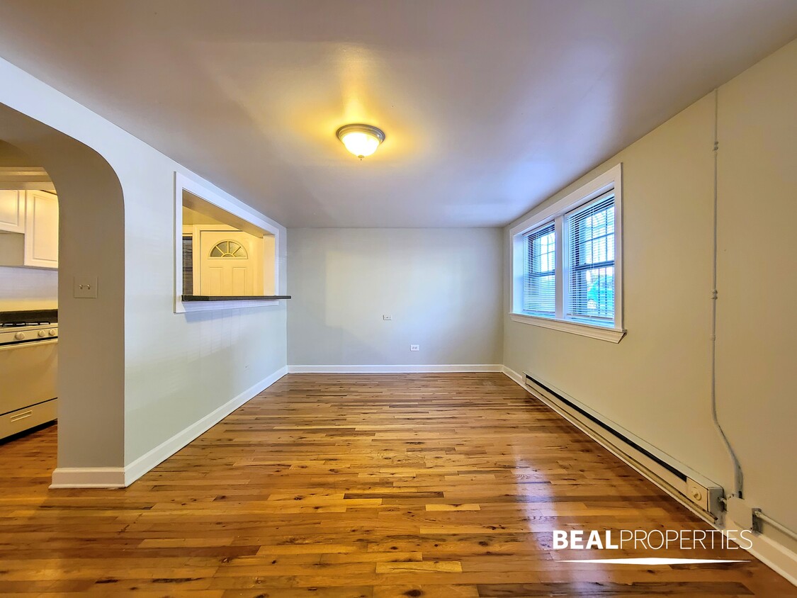 Foto principal - 727 W Barry Ave