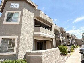 Building Photo - 1720 E Thunderbird Rd