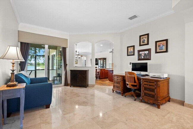 Foto del edificio - 1575 Newhaven Point Ln