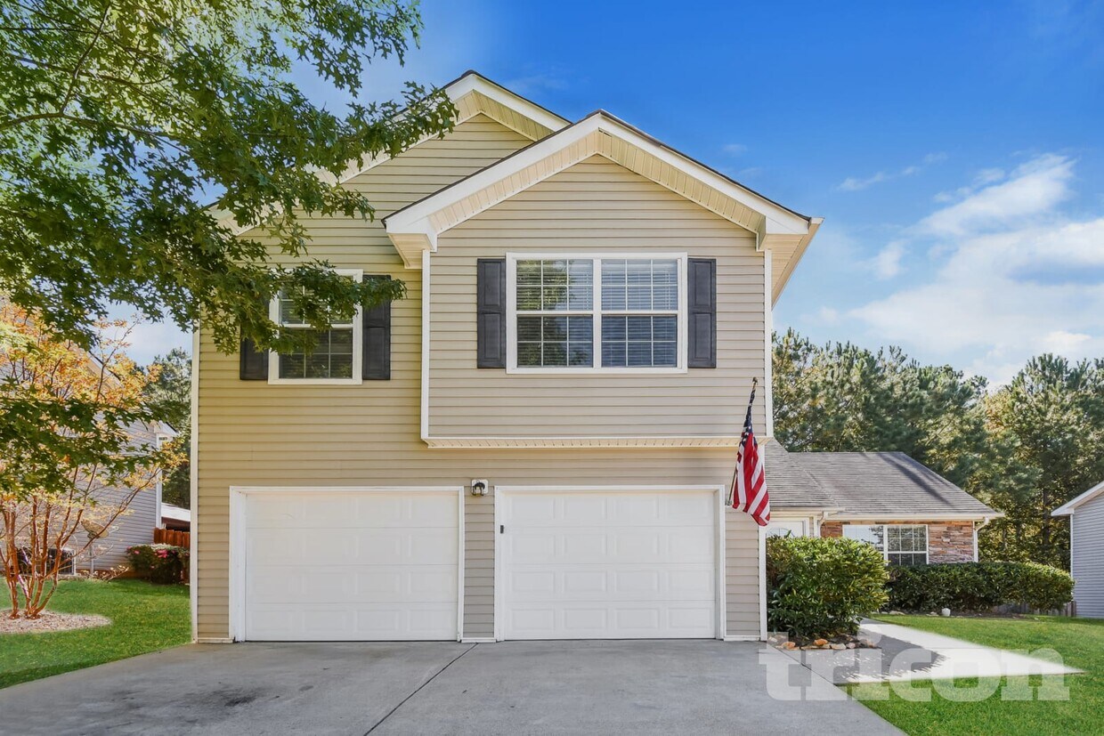 Primary Photo - 138 Birchfield Way