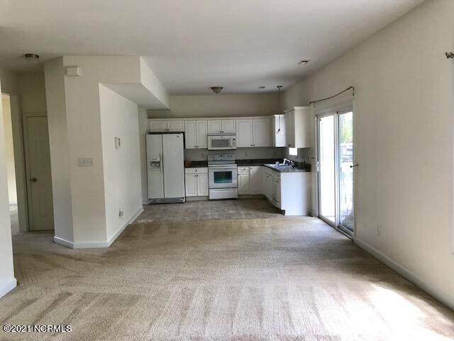 Building Photo - 102 Bobwhite Cir