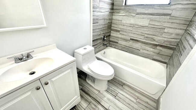 Foto del edificio - 10740 SW 3rd St