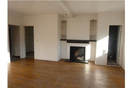 Foto del edificio - 2271 S Riverside Dr