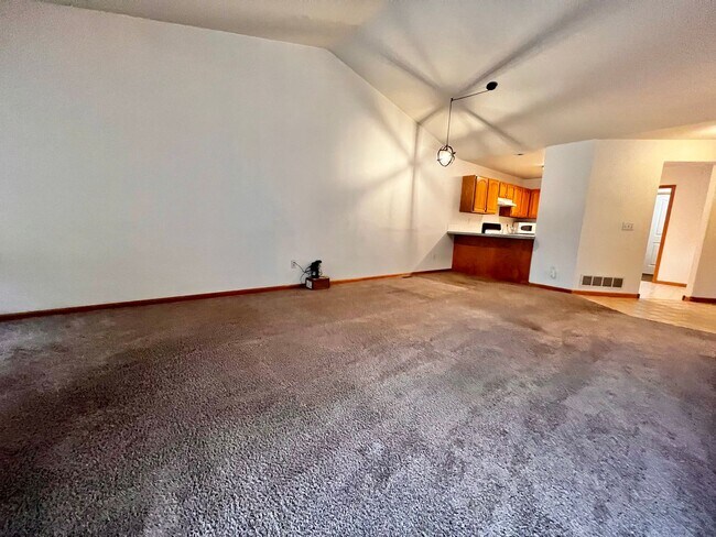 Foto del edificio - Charming 2-Bedroom Townhome in SW Fort Collins