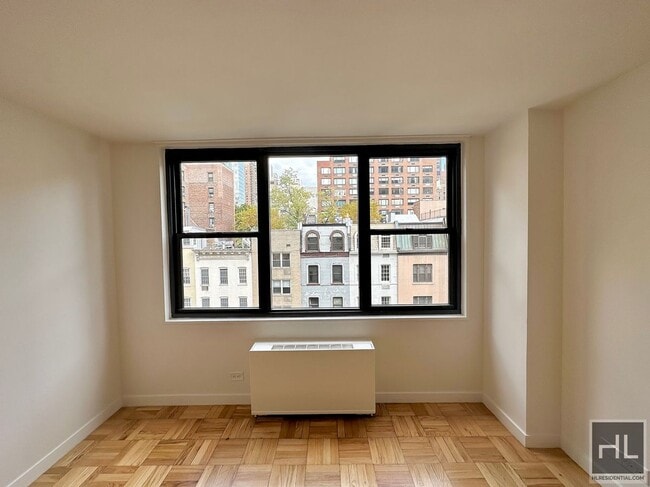 Building Photo - EAST 49 STREET