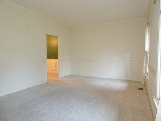 Foto del edificio - 4 Bedroom 2.5 Bath Home in Powhatan Secondary