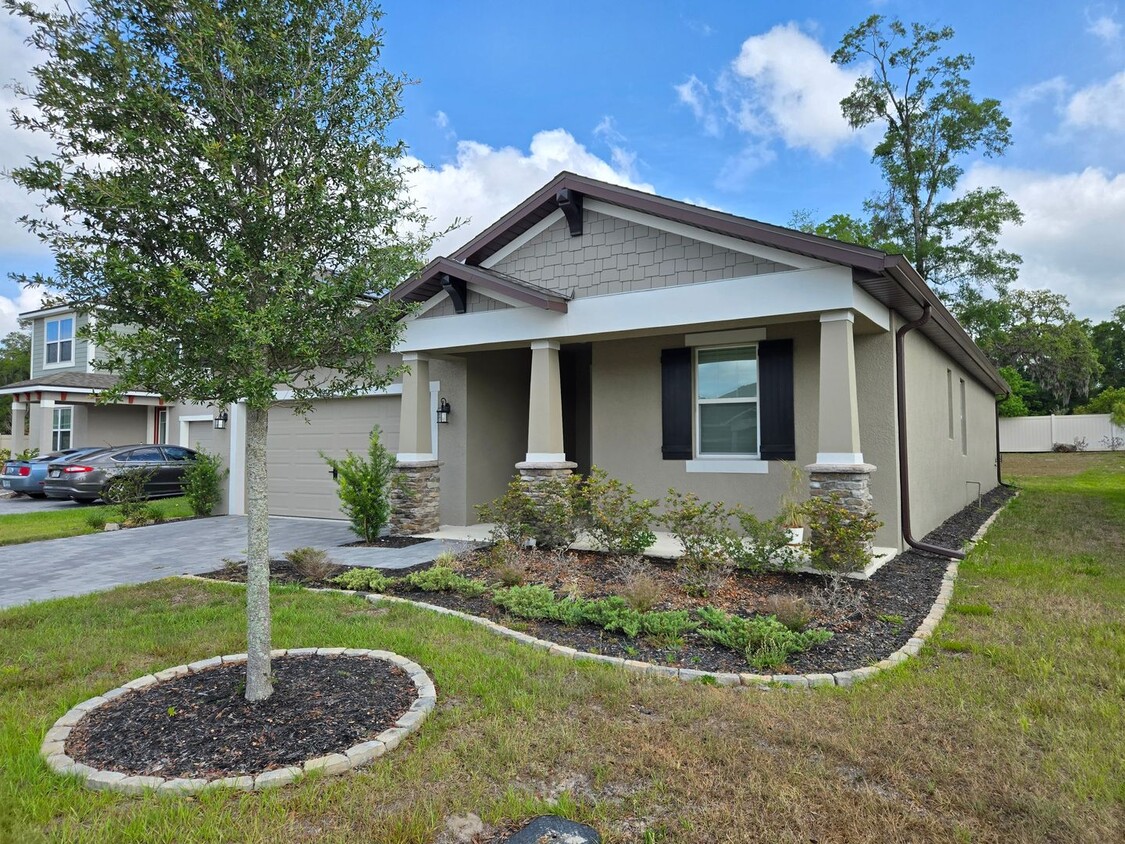 Foto principal - Welcome to your ideal home in DeLand!