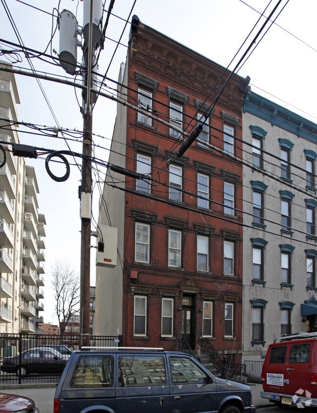 213 Jefferson St, Hoboken, NJ 07030 Apartments in Hoboken, NJ