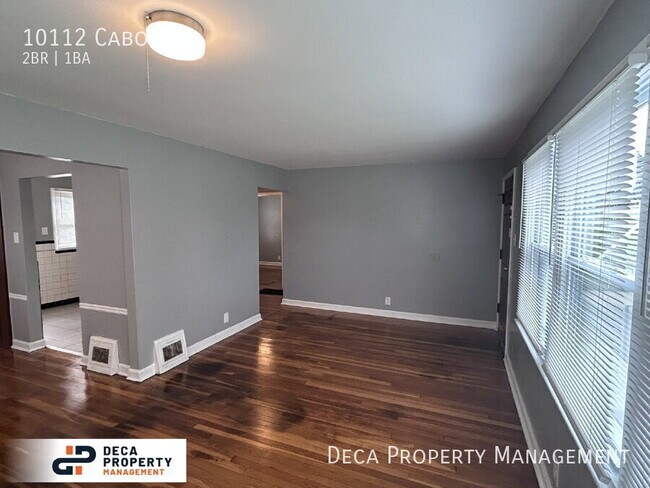 Foto del edificio - 10112 Cabot Dr