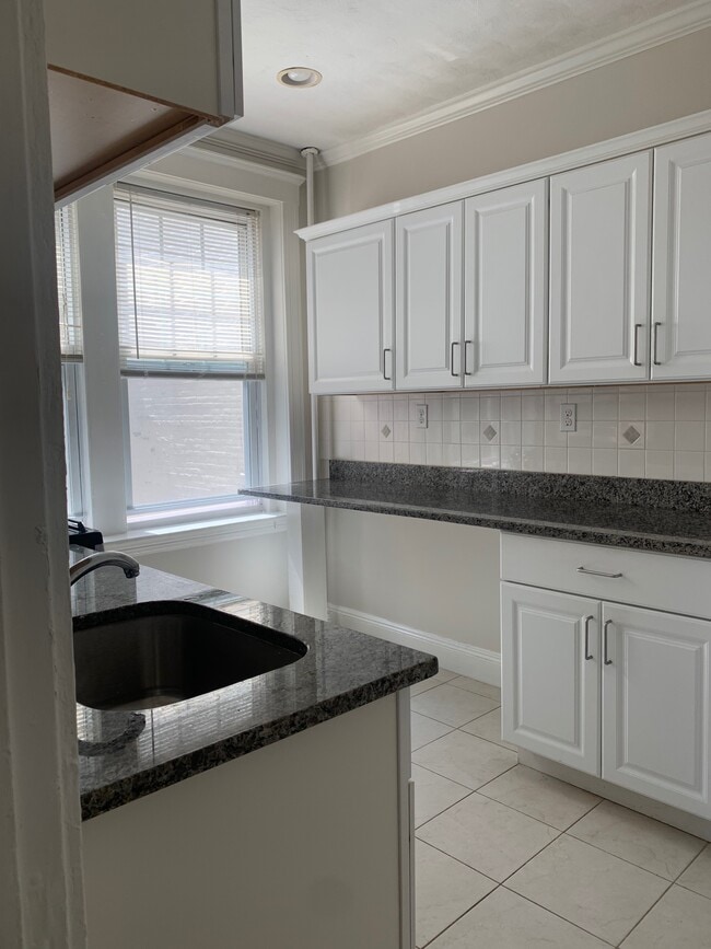 Building Photo - 339 S Huntington Ave