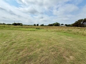 Building Photo - 20613 E County Rd 156