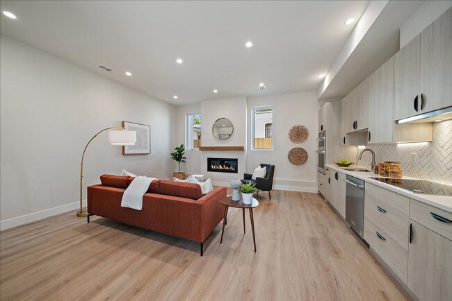 Building Photo - Luxurious New Townhome in South Sloan’s Lake