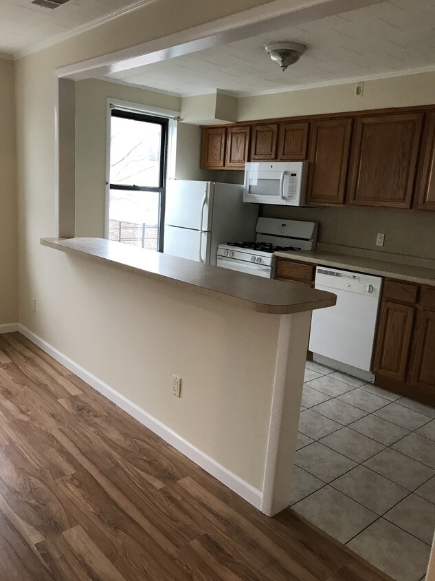 6042 71st Ave, Queens, NY 11385 Apartments in Queens, NY