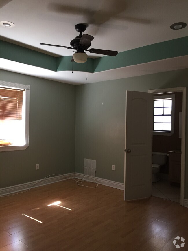 Lexington Place Apartments under 2,500 Meraux, LA 1 Rentals