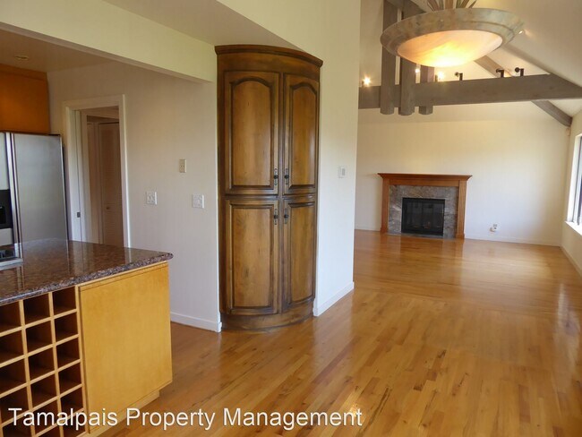 Foto del edificio - 4 br, 2.5 bath House - 961 W California Av...