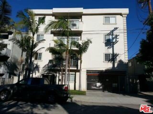 Building Photo - 2114 Colby Ave