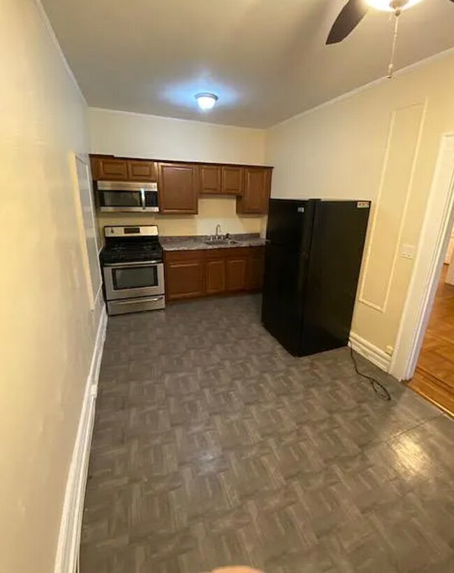 Foto del edificio - 570 Mount Prospect Ave