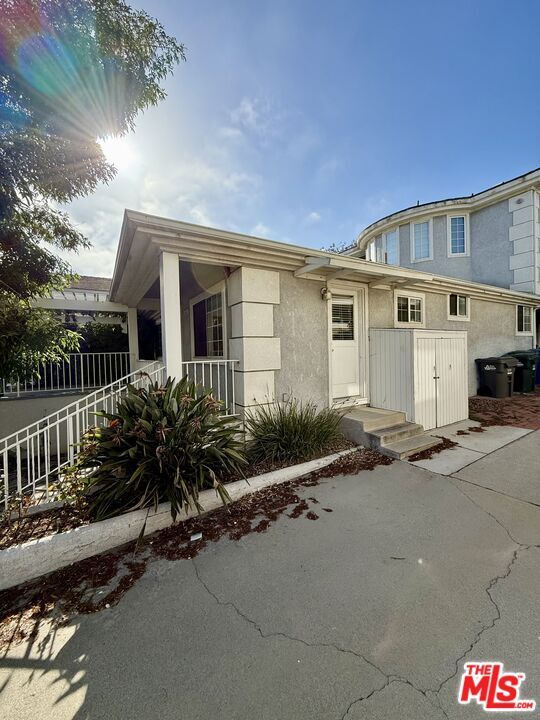 Foto principal - 1931 Ruhland Ave