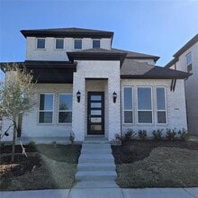 Building Photo - 2982 Eleanor Dr