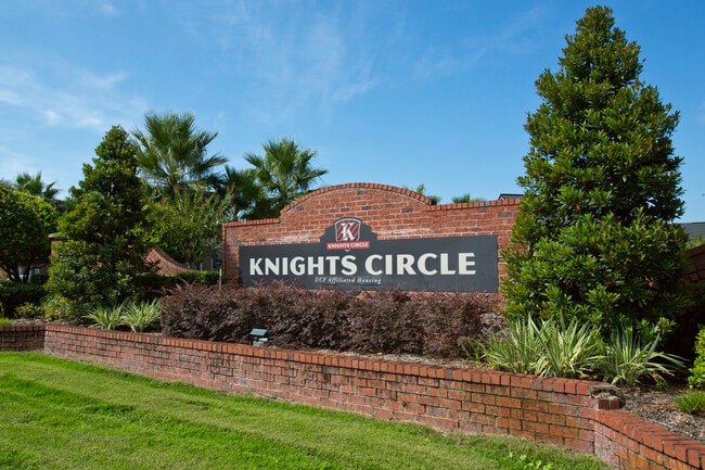 Photo - Knights Circle Apartments