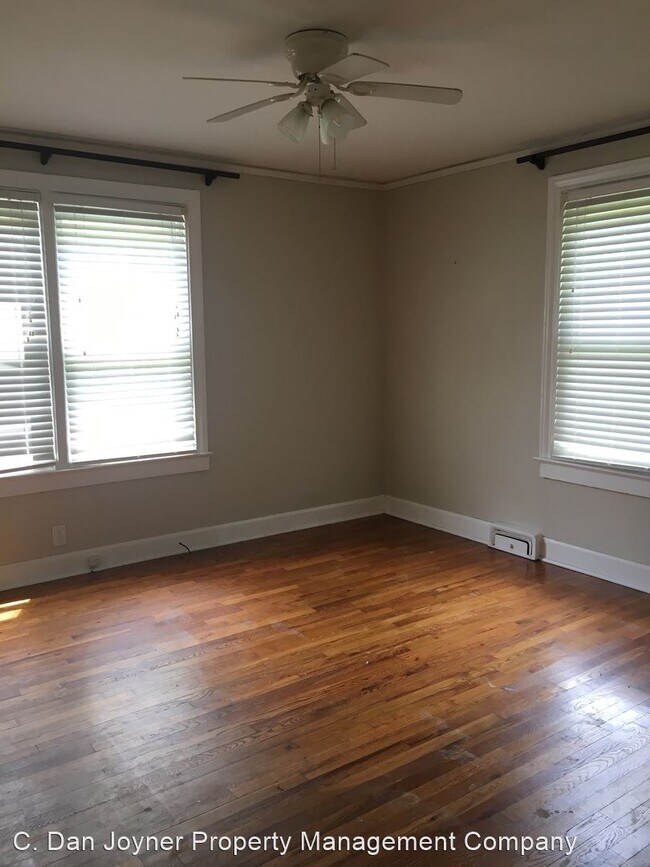 Building Photo - 2 br, 1 bath House - 522 Grove Rd