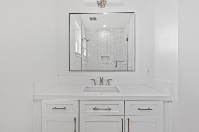 Photo - 165 22nd St House