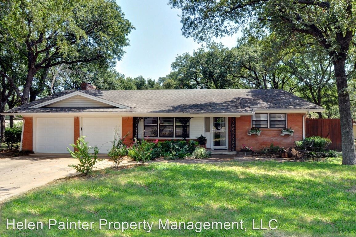 Primary Photo - 1709 Montclair Dr