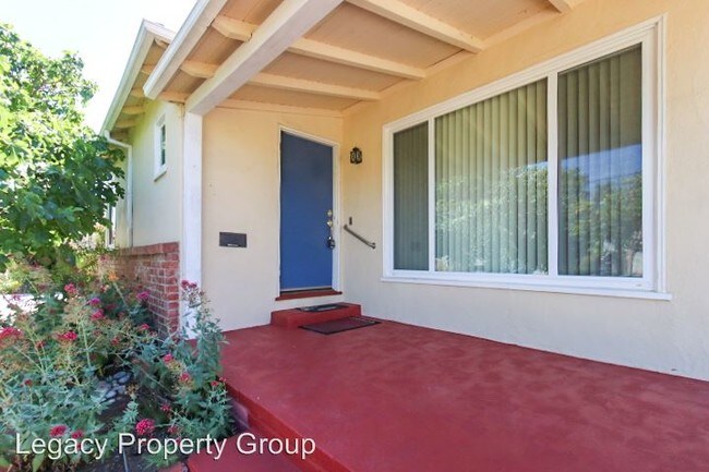 Building Photo - 2 br, 1.5 bath House - 528 Anza Street