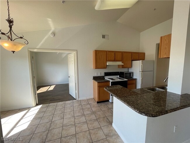 Building Photo - 7960 Preserve Cir