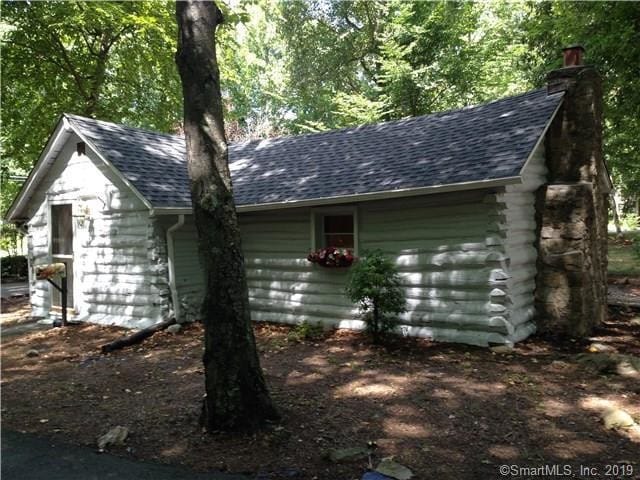 Building Photo - 305 Thayer Pond Rd