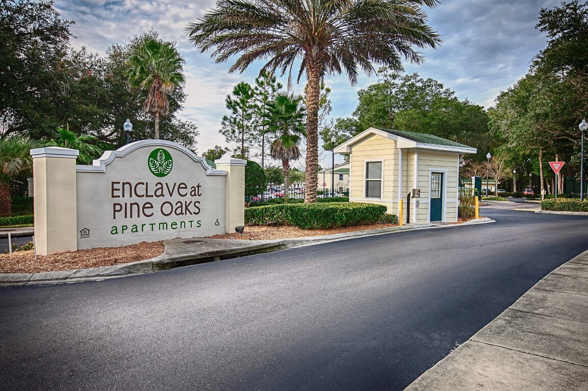Enclave at Pine Oaks Apartments Rentals Deland, FL