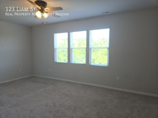 Foto del edificio - 123 Liam St