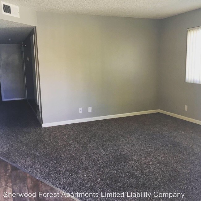 Foto del edificio - 710-720 Robinhood Dr