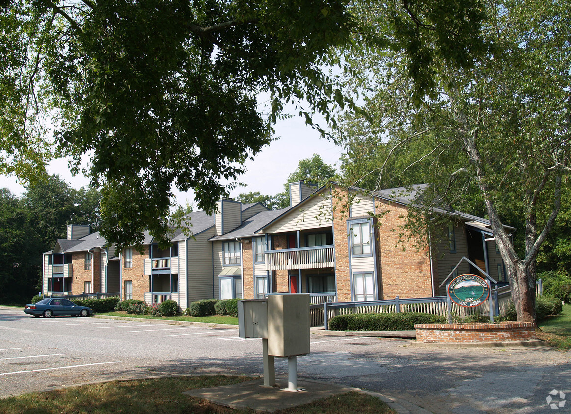 Primary Photo - Towne Oake Apartments