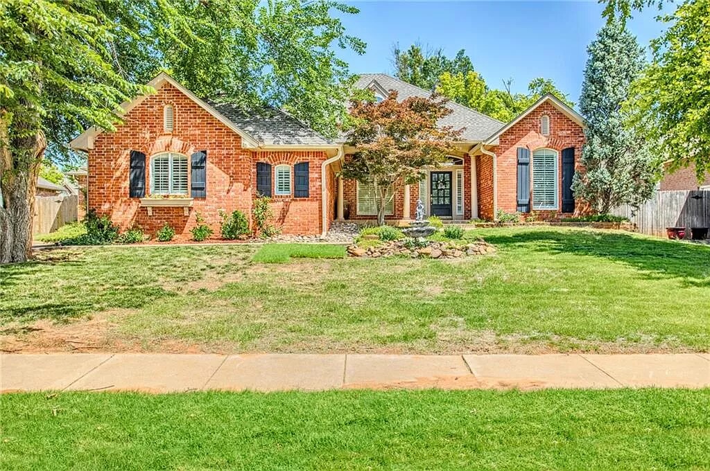 2501 Steeplechase Rd, Edmond, OK 73034 House Rental in Edmond, OK