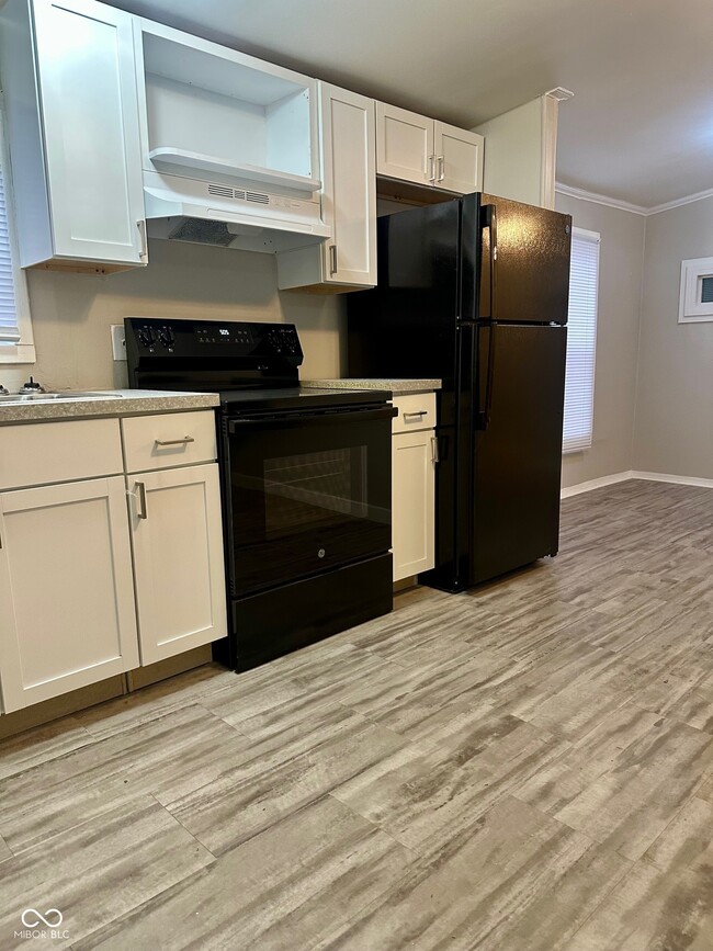 Foto del edificio - 3831 Ireland Dr