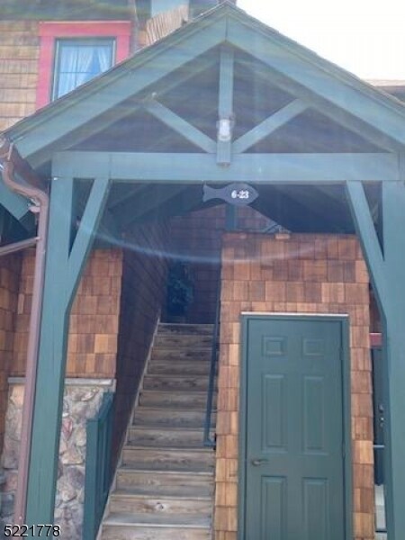 Foto principal - 6-12 Maple Cres-