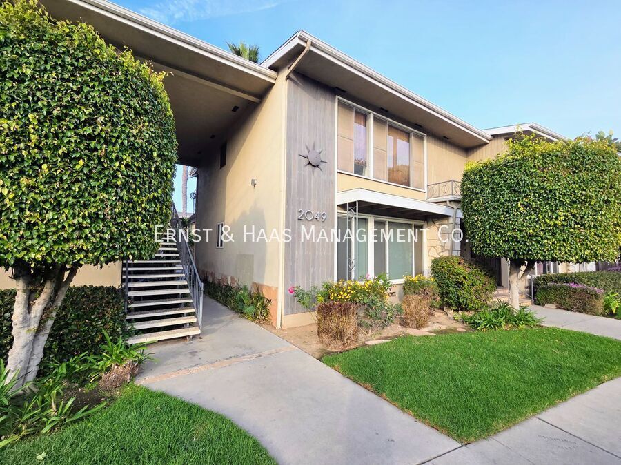 Foto del edificio - 2049 E 3rd St